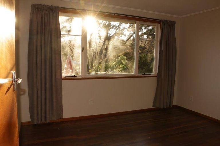 Photo of property in 43 Gordon Road, Plimmerton, Porirua, 5026