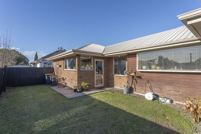 Photo of property in 267a Lake Terrace Road, Shirley, Christchurch, 8061