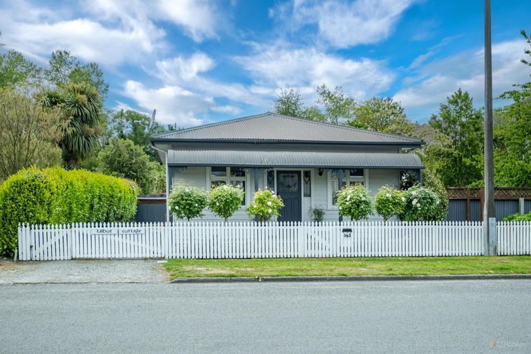 Photo of property in 143 Talbot Street, Geraldine, 7930
