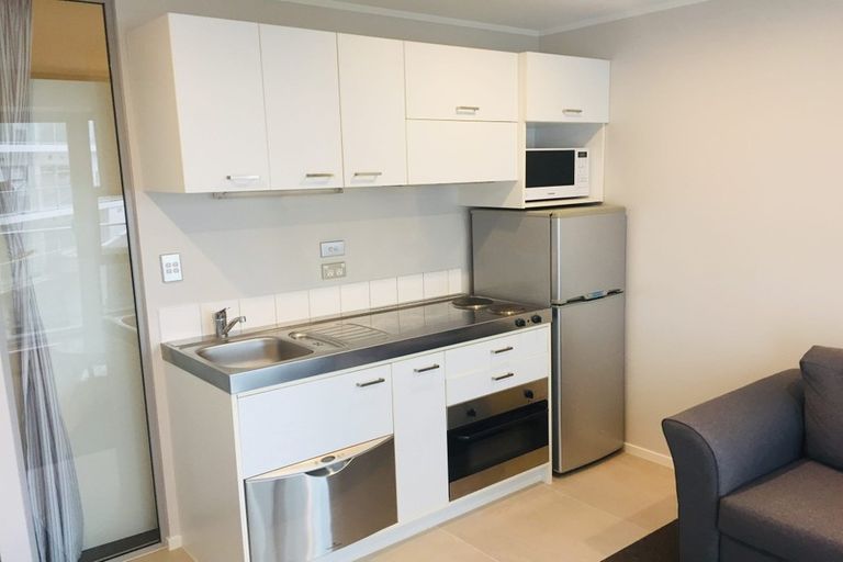 Photo of property in The Volt Apartments, 920/430 Queen Street, Auckland Central, Auckland, 1010