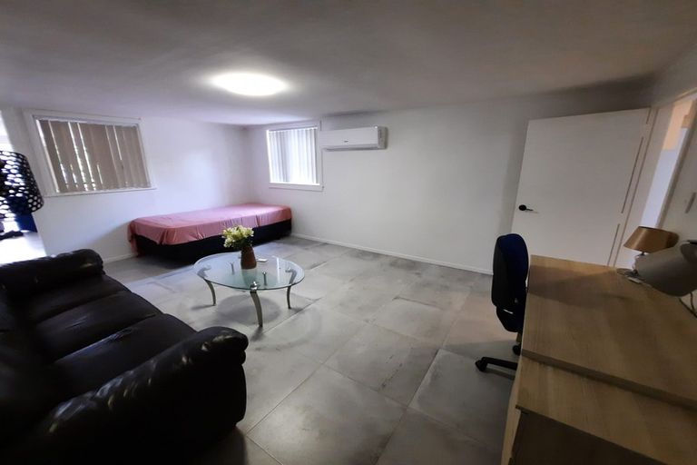 Photo of property in 93a Litten Road, Cockle Bay, Auckland, 2014