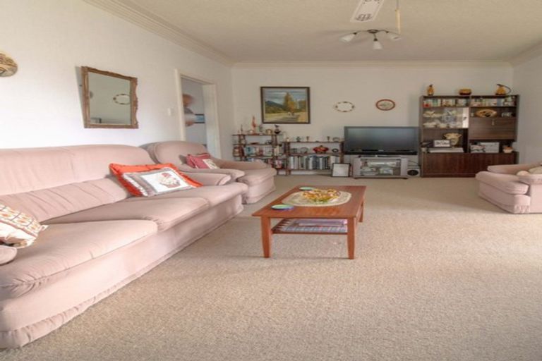 Photo of property in 73 Stanley Avenue, Te Aroha, 3320