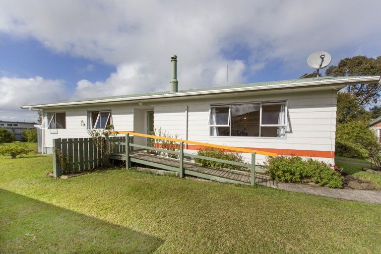 Photo of property in 33 Mckay Crescent, Dargaville, 0310