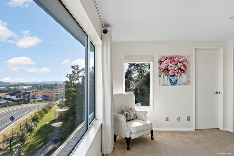 Photo of property in 63 Wainui Road, Silverdale, 0932