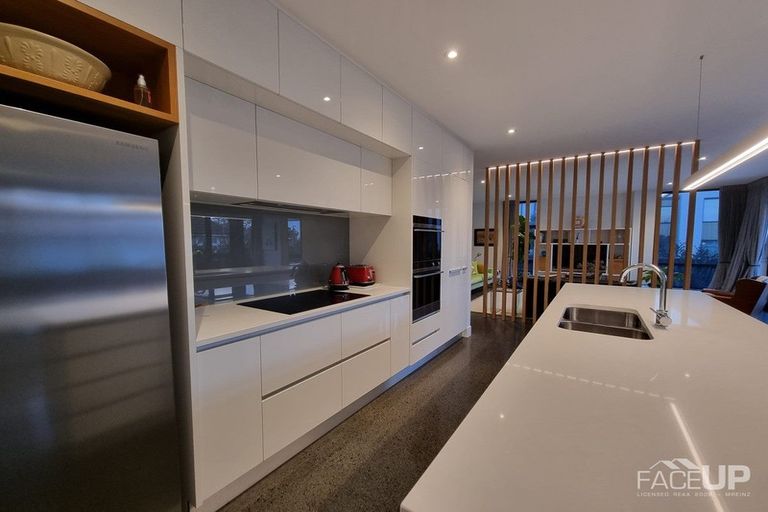 Photo of property in 15 Cochrane Road, Hobsonville, Auckland, 0616