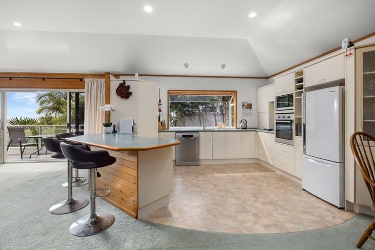 Photo of property in 6 Sullivans Road, Paihia, 0200