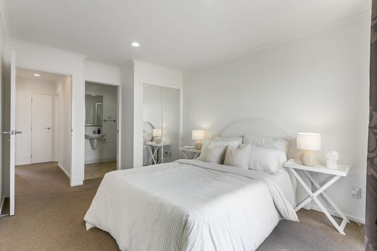 Photo of property in 9x Clearwater Cove, West Harbour, Auckland, 0618