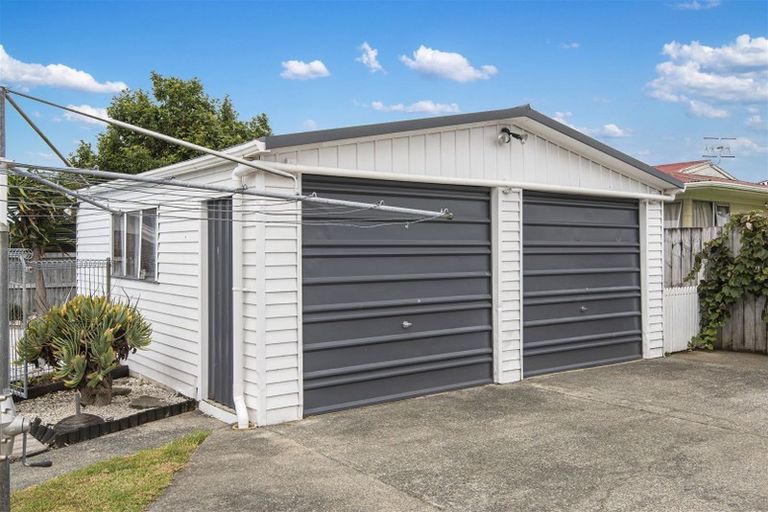 Photo of property in 18 Hawea Place, Tikipunga, Whangarei, 0112