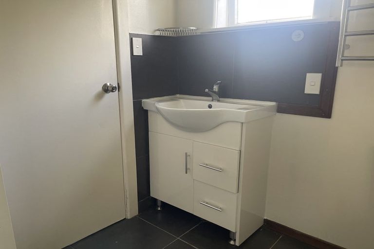 Photo of property in 48 Burgess Road, Johnsonville, Wellington, 6037