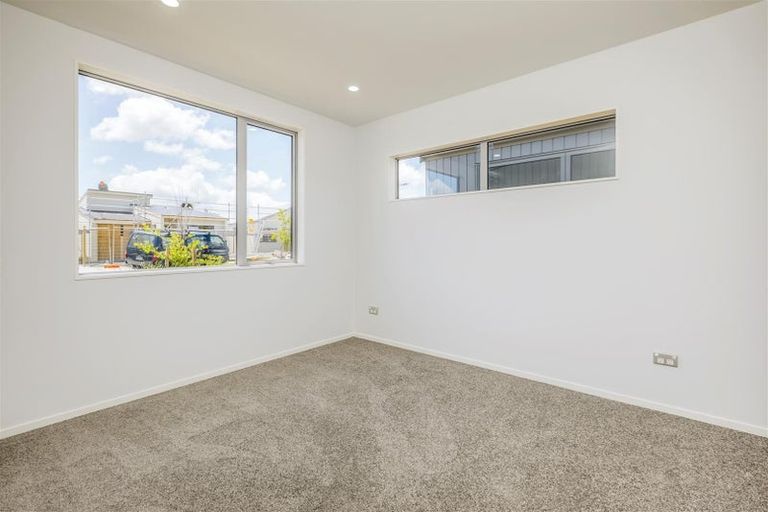 Photo of property in 25 Clayden Shuttleworth Street, Papakura, 2110