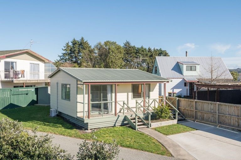 Photo of property in 4 Schwass Lane, Brightwater, 7022