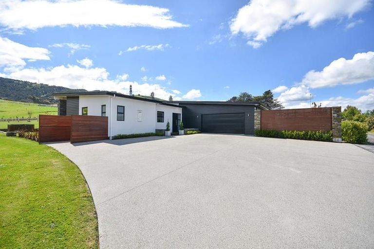 Photo of property in 58 Tirohanga Road, North Taieri, Mosgiel, 9092