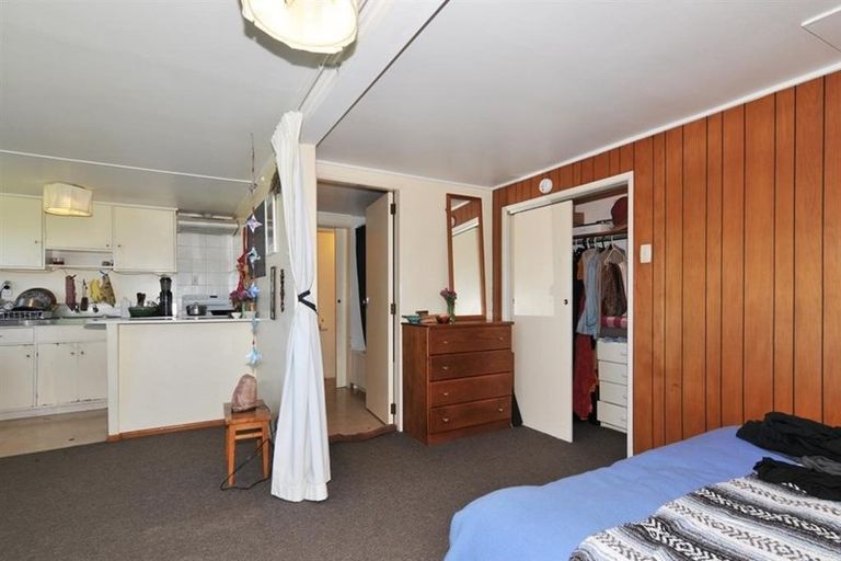 Photo of property in 58 Fairlie Terrace, Kelburn, Wellington, 6021