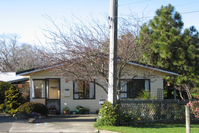 Photo of property in 5a Fagan Street, Bulls, 4818