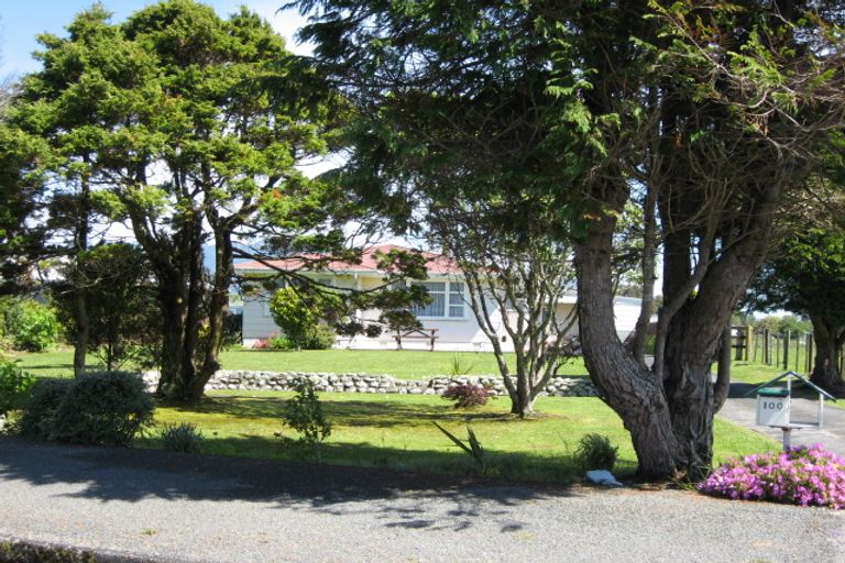 Photo of property in 100 Orowaiti Road, Westport, 7825