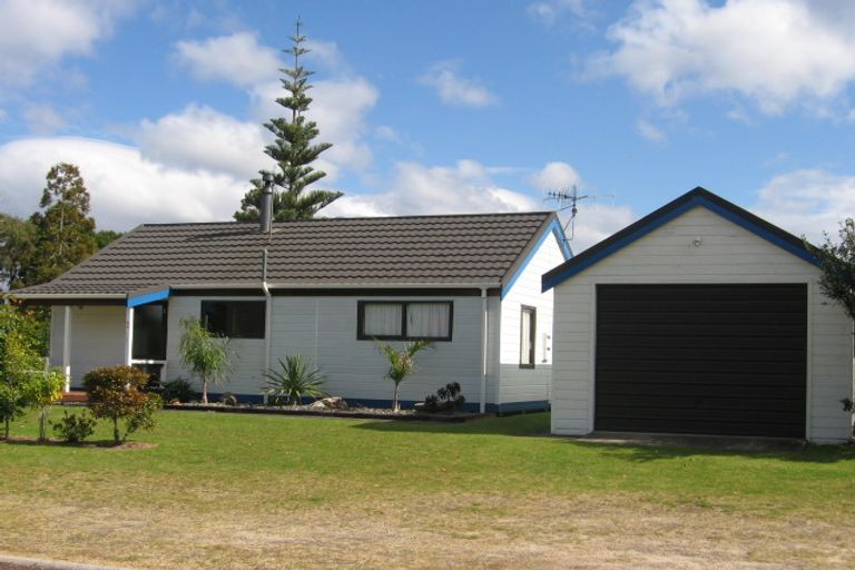 Photo of property in 94 Vista Paku, Pauanui, Hikuai, 3579