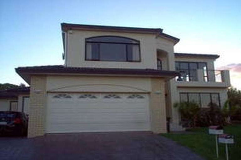 Photo of property in 12 Bernish Place, East Tamaki, Auckland, 2013