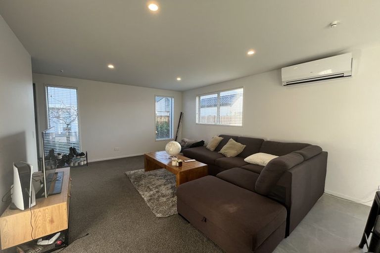 Photo of property in 2/11 Leitch Street, Somerfield, Christchurch, 8024