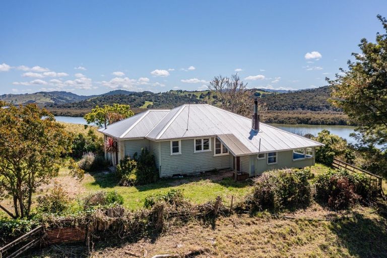 Photo of property in 872 Kohukohu Road, Kohukohu, 0491