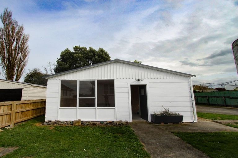 Photo of property in 24 Edward Street, Pahiatua, 4910