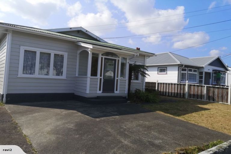 Photo of property in 45 Awamutu Grove, Waiwhetu, Lower Hutt, 5010