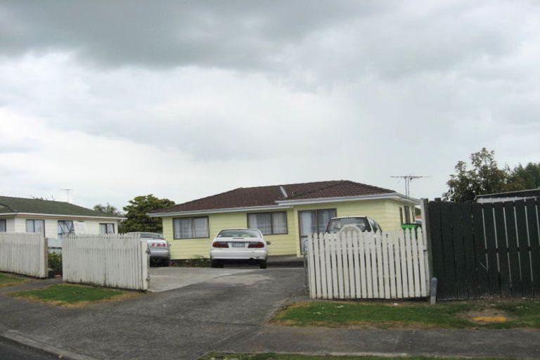 Photo of property in 3 Rako Place, Manurewa, Auckland, 2102