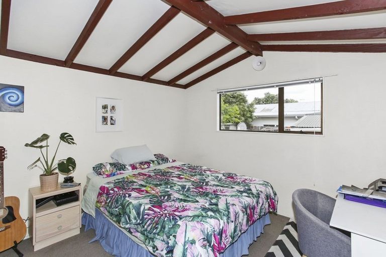 Photo of property in 132 Coxhead Road, Wattle Downs, Auckland, 2103