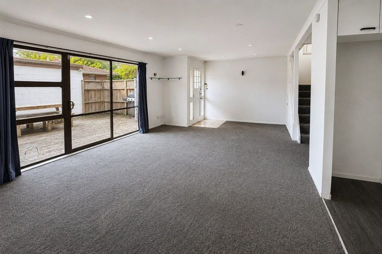 Photo of property in 1 Brynbela Court, Papakura, 2110