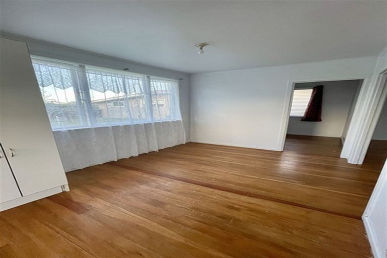 Photo of property in 339 Main Road, Huapai, Kumeu, 0810