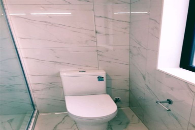 Photo of property in 36 Hikuawa Road, Flat Bush, Auckland, 2019