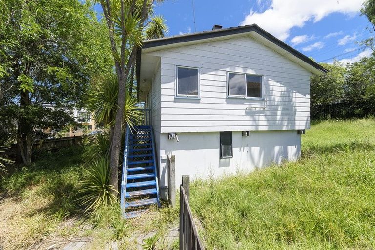 Photo of property in 8 Spargo Road, Massey, Auckland, 0614