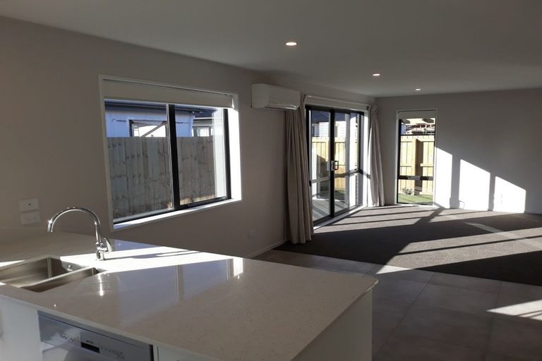 Photo of property in 20 Perendale Street, Belfast, Christchurch, 8051