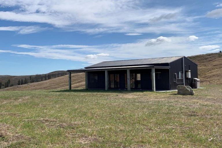 Photo of property in 919 Mangakuri Road, Elsthorpe, 4295