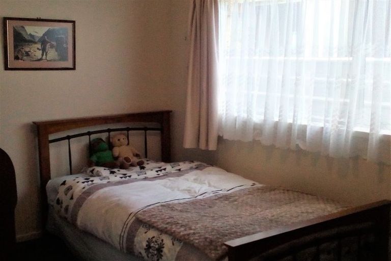 Photo of property in 37 Ballance Street, Aramoho, Whanganui, 4500