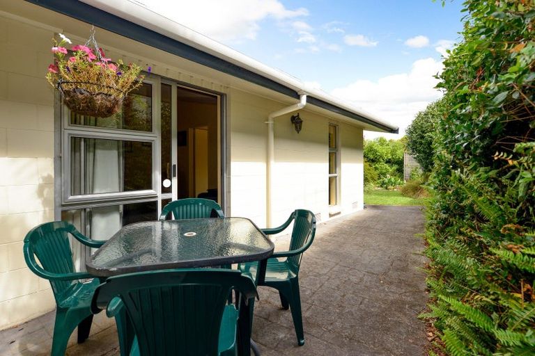 Photo of property in 15 Bernard Street, Chedworth, Hamilton, 3210