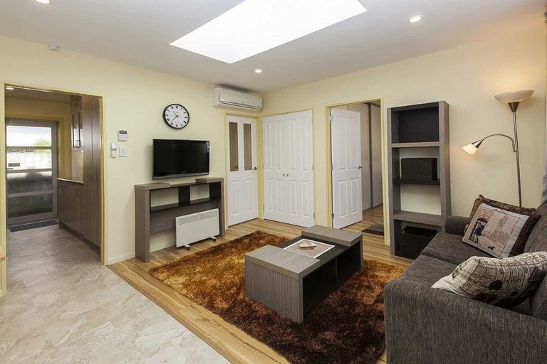 Photo of property in 2/80 Bishop Street, St Albans, Christchurch, 8014