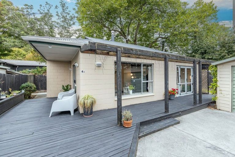 Photo of property in 2/4a Burnbrae Street, Saint Martins, Christchurch, 8022