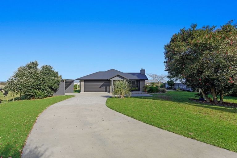 Photo of property in 21 Aerodrome Road, Thornton, Whakatane, 3191