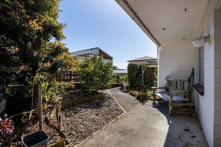Photo of property in 7/12 Davies Lane, New Plymouth, 4310