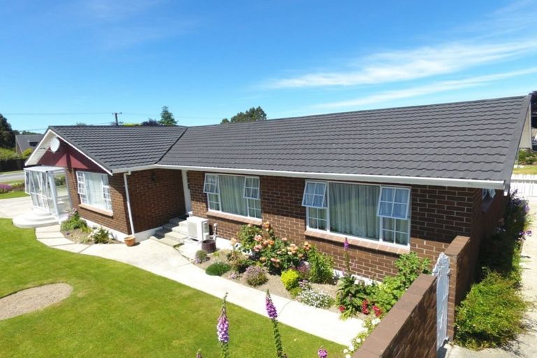 Photo of property in 412 Great North Road, Winton, 9720