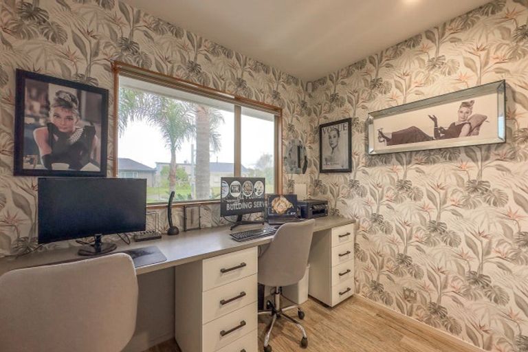 Photo of property in 101 Leighton Road, Whangamata, 3620