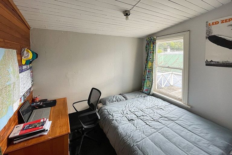 Photo of property in 44 Heriot Row, Dunedin Central, Dunedin, 9016