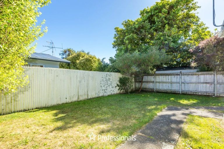 Photo of property in 21a Bauchop Road, Waterloo, Lower Hutt, 5011