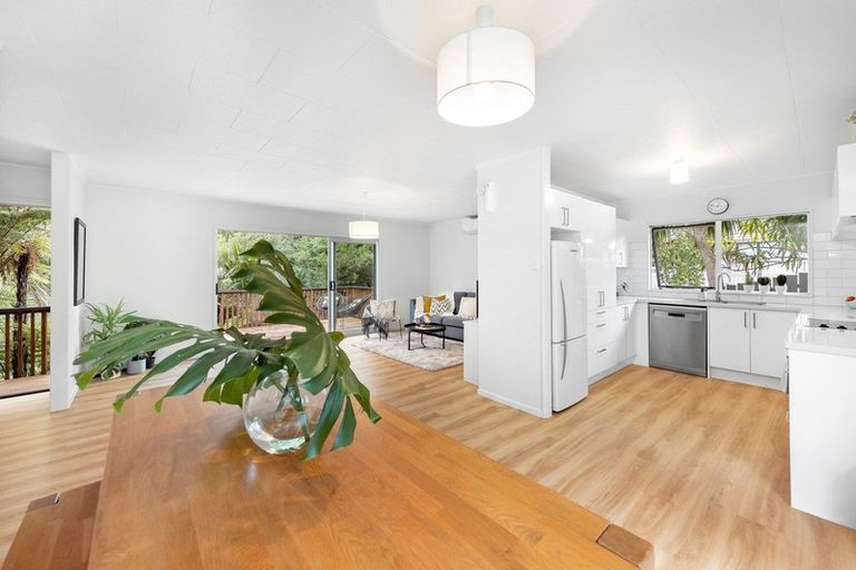 Photo of property in 1/150 Seabrook Avenue, New Lynn, Auckland, 0600