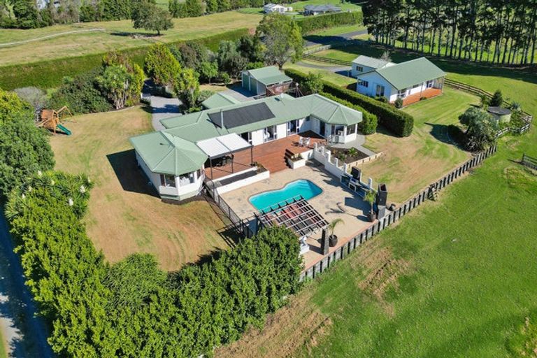 Photo of property in 64 Percy Millen Drive, Waiau Pa, Pukekohe, 2679