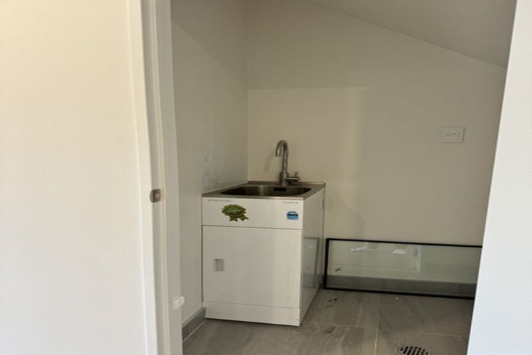 Photo of property in 11 Artistry Lane, Papakura, 2110