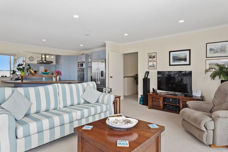 Photo of property in 8 Te Taiawatea Drive, Ohope, 3121