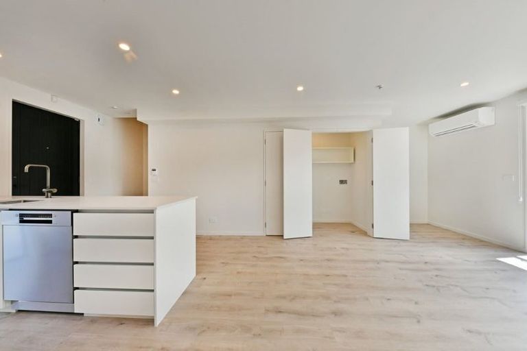 Photo of property in 209c Cranford Street, St Albans, Christchurch, 8014