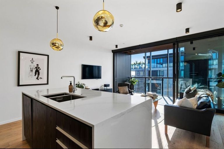 Photo of property in Crest Apartments, 407/199 Great North Road, Grey Lynn, Auckland, 1021