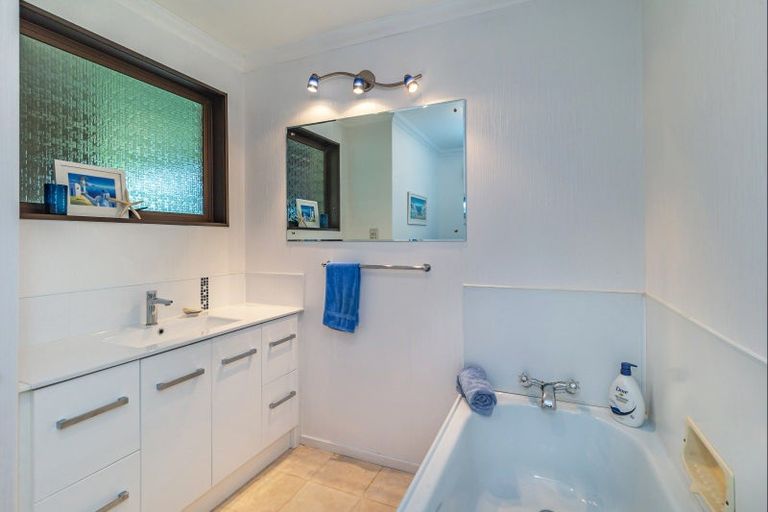 Photo of property in 45 Tavistock Road, Koputaroa, Levin, 5575